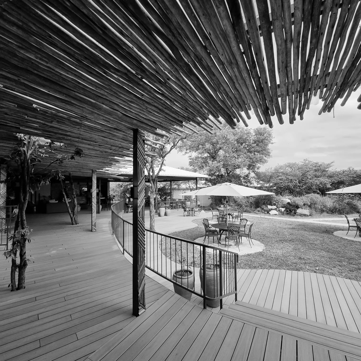 insika-lodge - insika-lodge-view-from-lobby